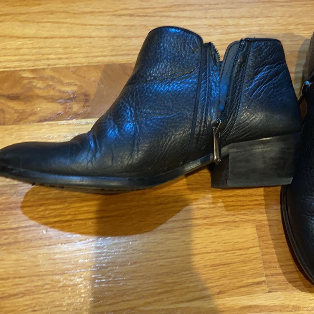 Sam Edelman booties - Picture 2 of 6